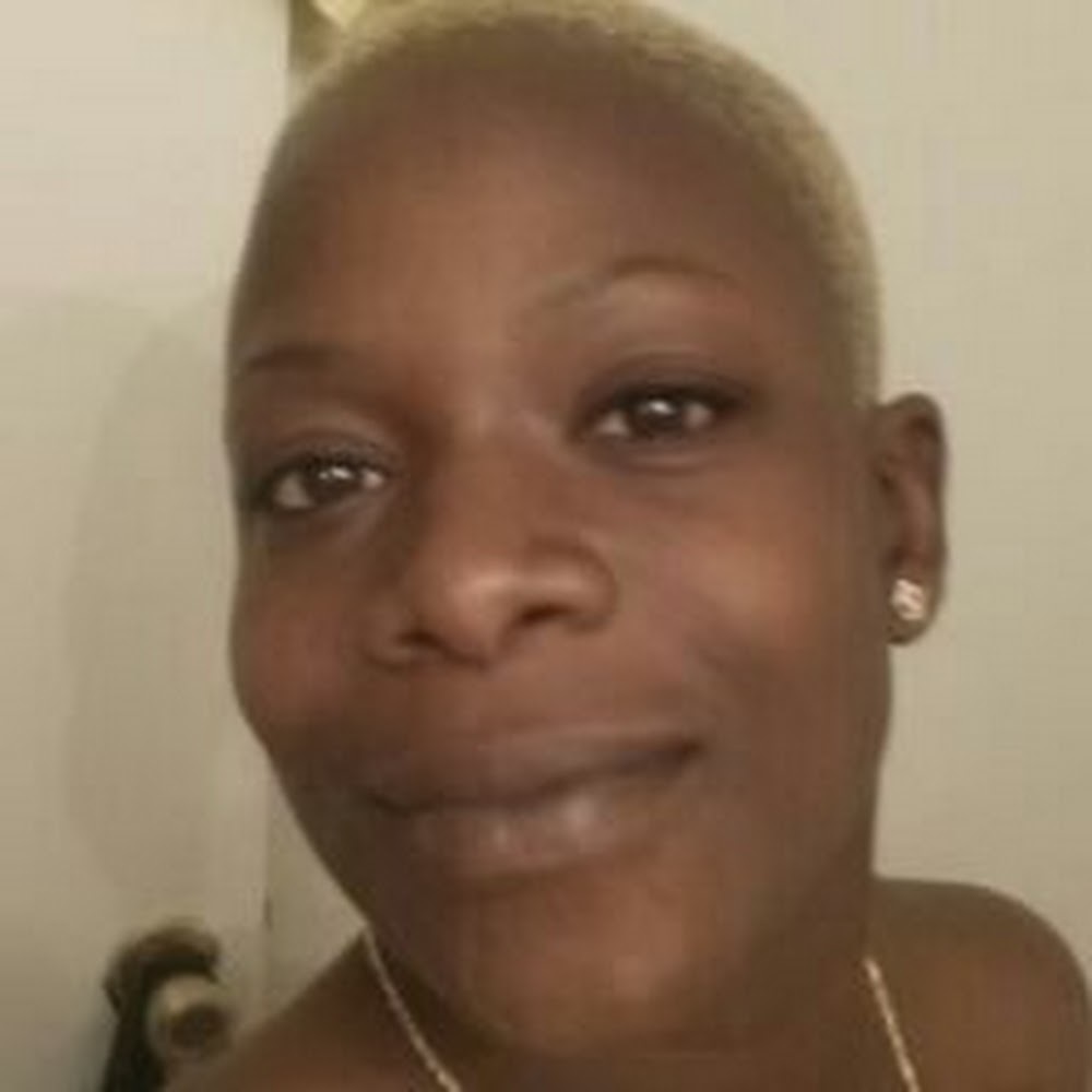 Meet your Posher, Latasha